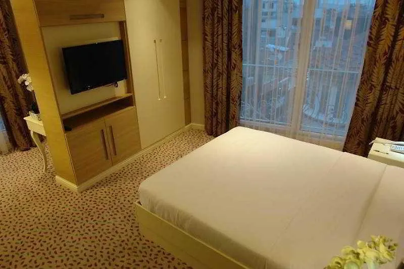 Hotel Le Mirage Istanbul 4*,